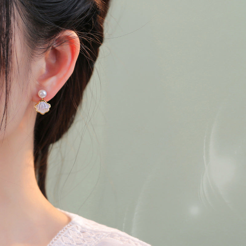 S925 Sterling Silver Small French Style Retro Elegant Stud Earrings High-grade